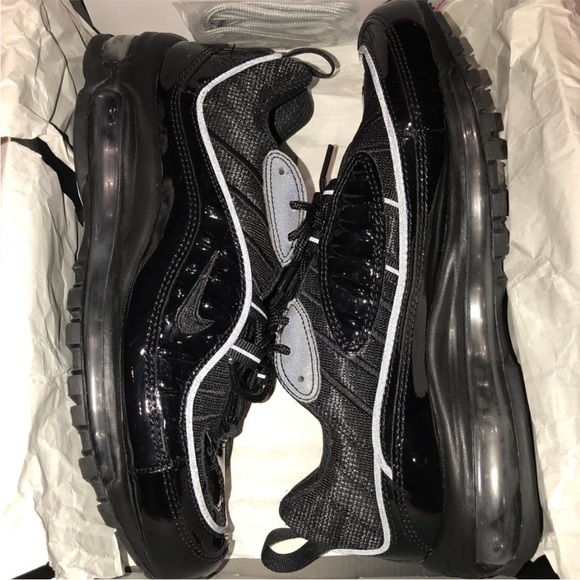 Supreme Other - Supreme x Air Max 98’